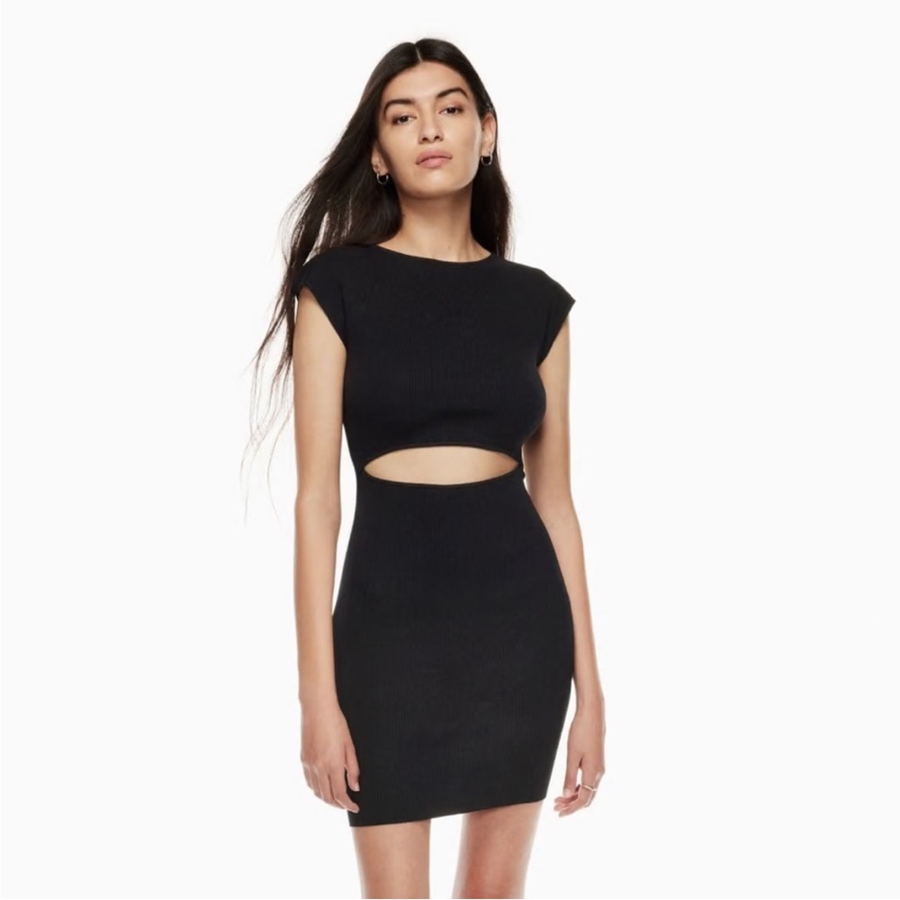Wilfred Free x Aritzia Cut Out Ribbed Knit Sweater Mini Dress in Black Medium